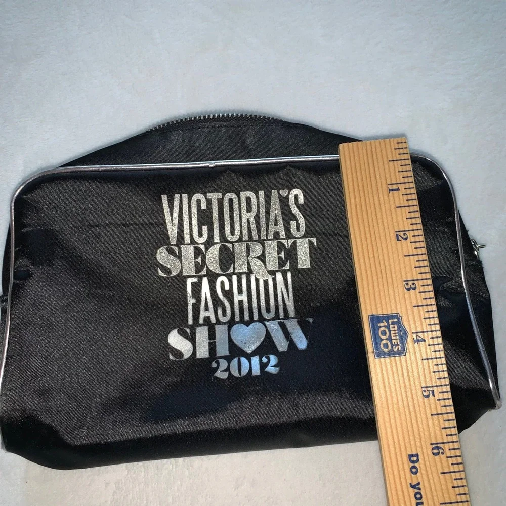 Victoria's Secret black silver make up‎ bag cosmetics bag 2012